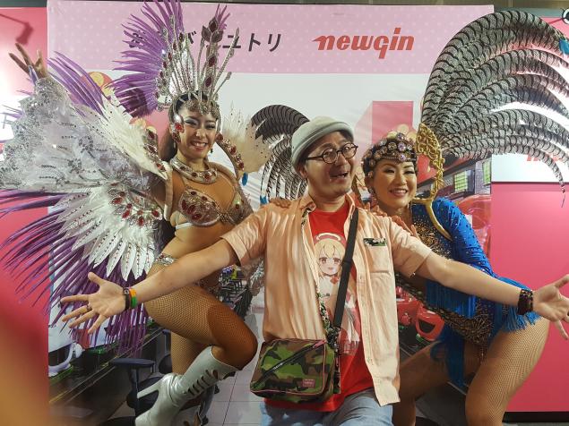 {Photo04}