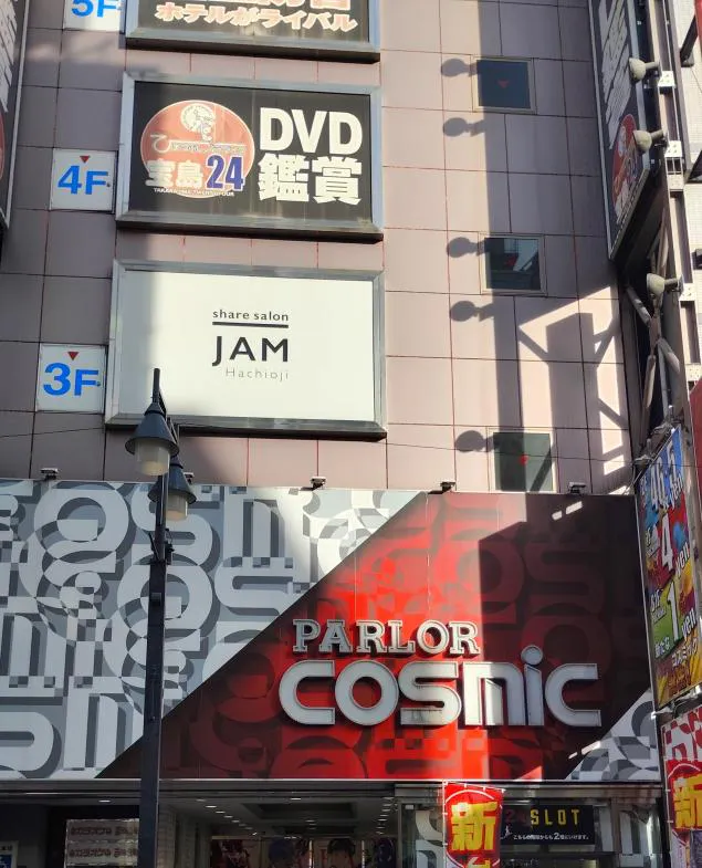 {Photo04}