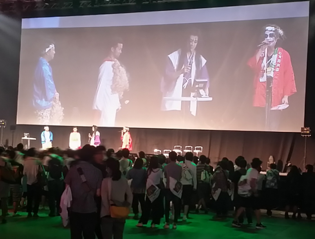 {Photo06}
