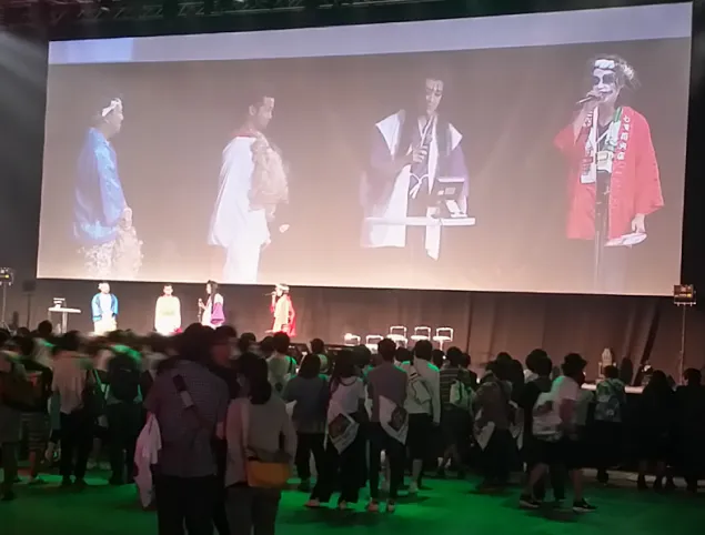 {Photo06}
