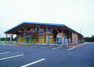店舗名
