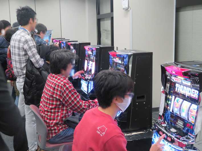 サンダーVライトニングの発表会