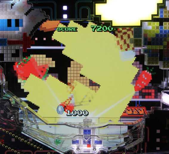 ナムココレクション 巨大パックマン落下