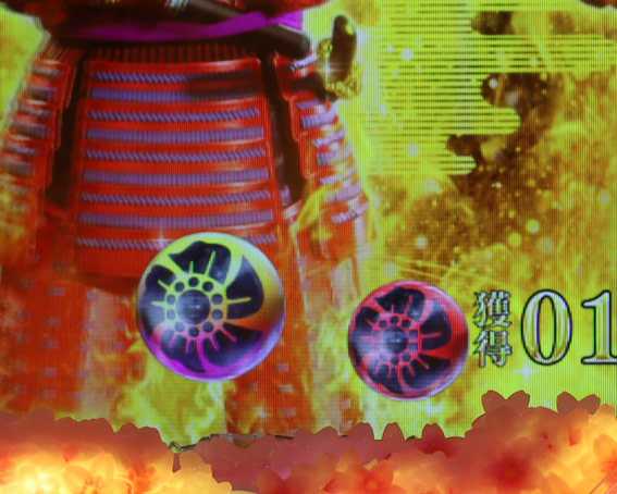 真花の慶次3黄金一閃　赤保留